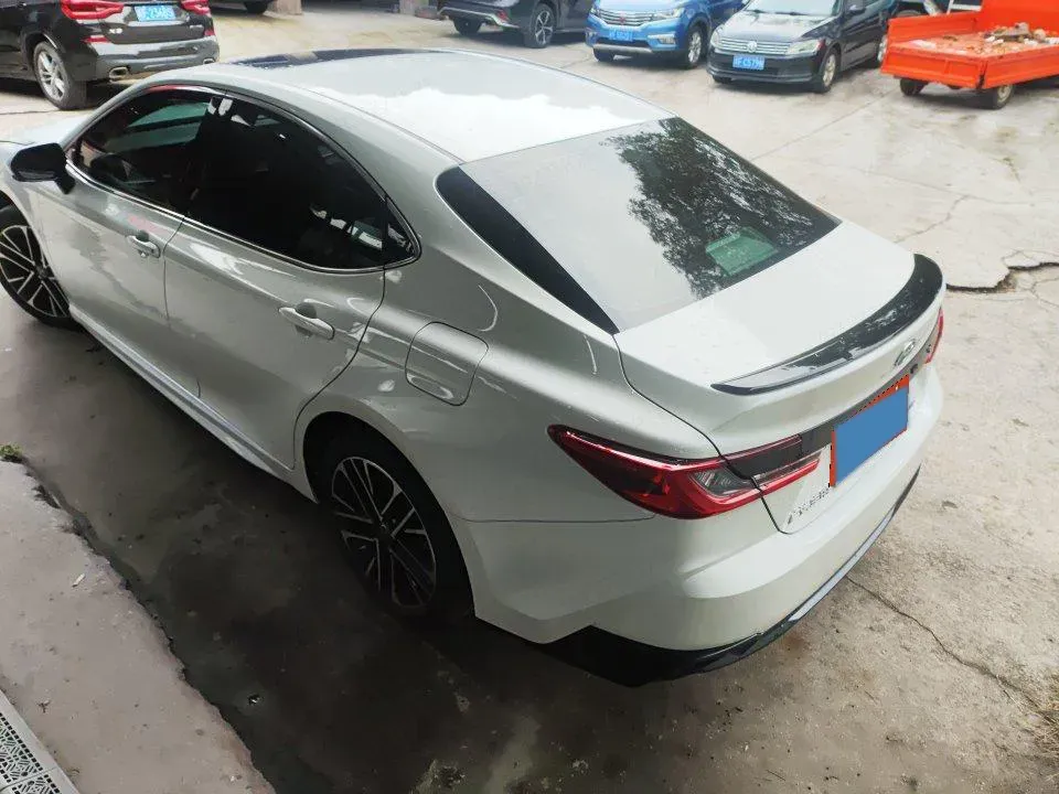 2026 Toyota Camry 2.0L 152HP L4 E-CVT Hybrid,autocango,china used car exporter,china ev exporter,chinese used car exporter,chinese used ev exporter