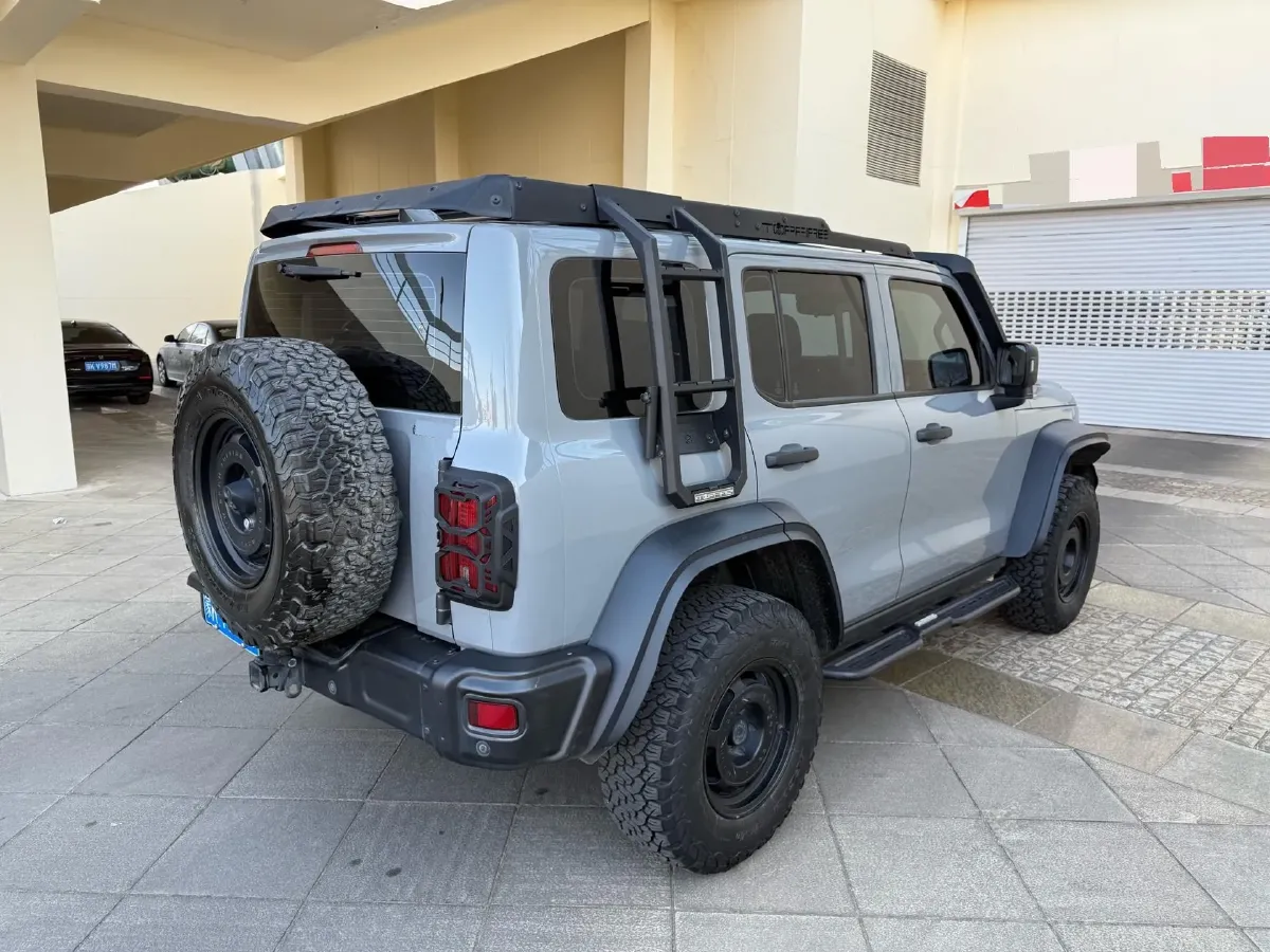 2023 Tank 300 2.0T 227HP L4 8AT,autocango,china used car exporter,china ev exporter,chinese used car exporter,chinese used ev exporter