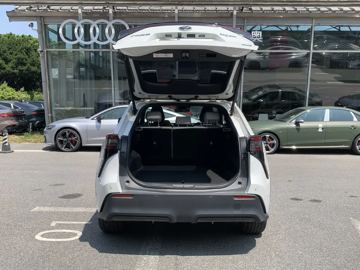 2022 Toyota bZ4X BEV 66.7KWH,autocango,china used car exporter,china ev exporter,chinese used car exporter,chinese used ev exporter