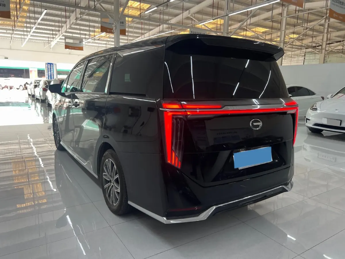 2024 GAC Trumpchi M8 2.0T 252HP L4 8AT,autocango,china used car exporter,china ev exporter,chinese used car exporter,chinese used ev exporter