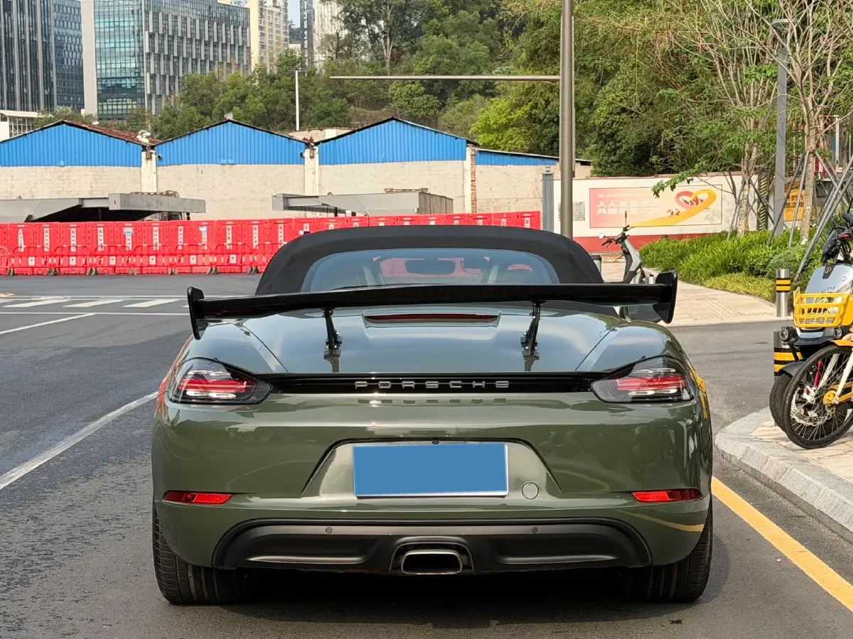 2016 Porsche 718 2.0T 250HP H4 7DCT,autocango,china used car exporter,china ev exporter,chinese used car exporter,chinese used ev exporter