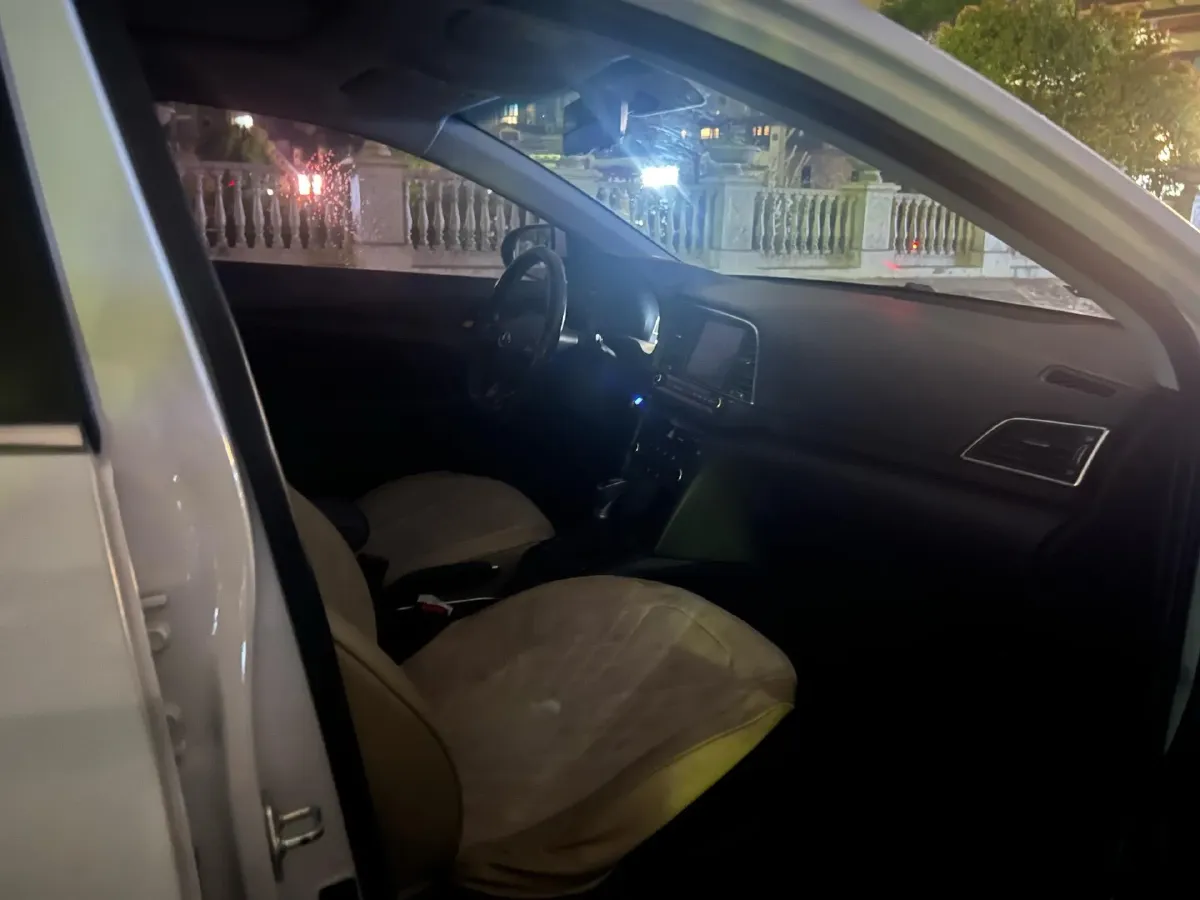 2016 Hyundai Elantra 1.4T 130HP L4 7DCT,autocango,china used car exporter,china ev exporter,chinese used car exporter,chinese used ev exporter