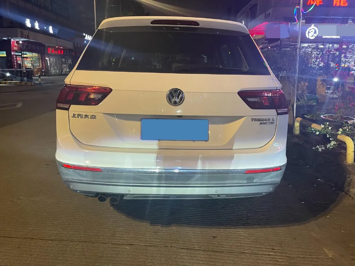 2018 Volkswagen Tiguan L 1.4T 150HP L4 6DCT,autocango,china used car exporter,china ev exporter,chinese used car exporter,chinese used ev exporter