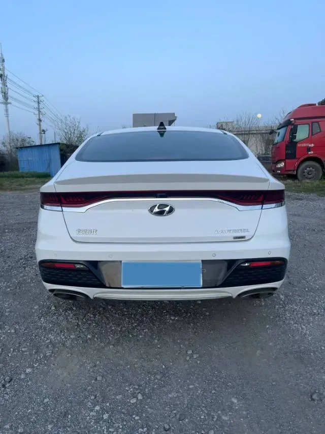2019 Hyundai La Festa 1.6T 204HP L4 7DCT,autocango,china used car exporter,china ev exporter,chinese used car exporter,chinese used ev exporter