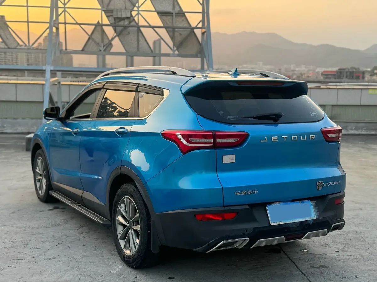 2018 Jetour X70 1.5T 147HP L4 5MT,autocango,china used car exporter,china ev exporter,chinese used car exporter,chinese used ev exporter