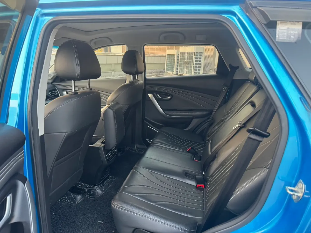 2018 Jetour X70 1.5T 147HP L4 5MT,autocango,china used car exporter,china ev exporter,chinese used car exporter,chinese used ev exporter