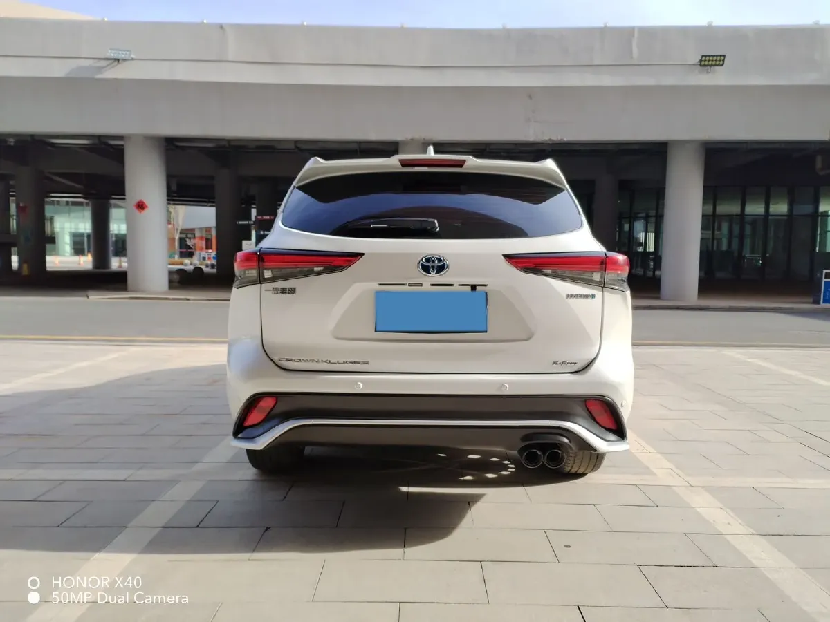 2022 Toyota Crown Kluger 2.5L 192HP L4 E-CVT Hybrid,autocango,china used car exporter,china ev exporter,chinese used car exporter,chinese used ev exporter