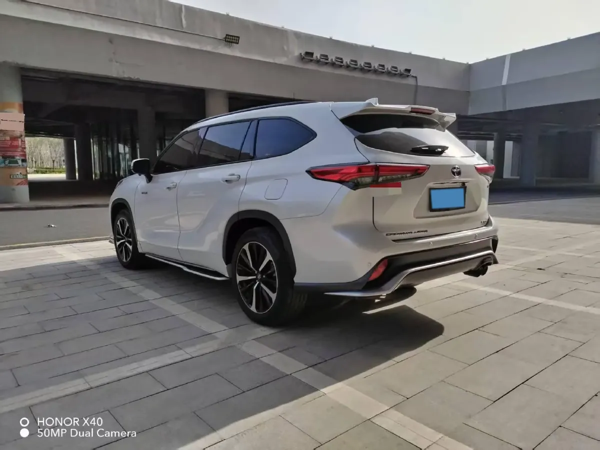 2022 Toyota Crown Kluger 2.5L 192HP L4 E-CVT Hybrid,autocango,china used car exporter,china ev exporter,chinese used car exporter,chinese used ev exporter