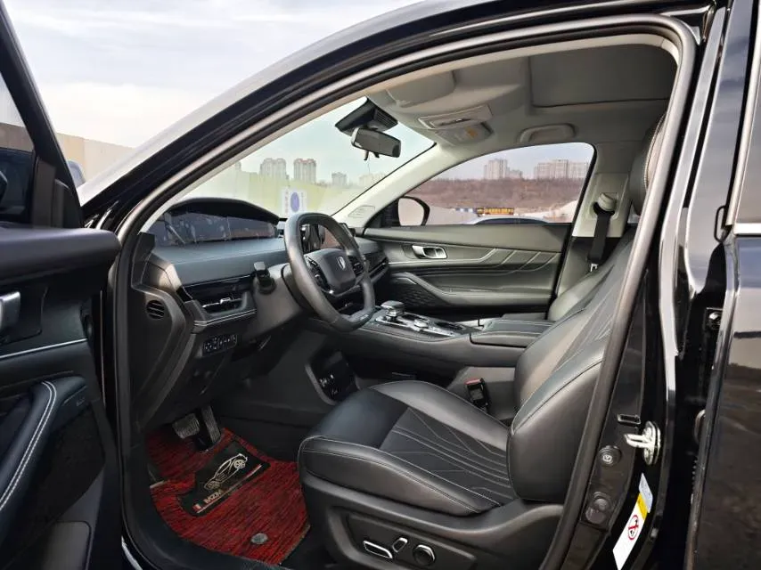 2023 ChangAn UNI-K iDD 1.5T 170HP L4 6TCT PHEV 28.39KWH,autocango,china used car exporter,china ev exporter,chinese used car exporter,chinese used ev exporter