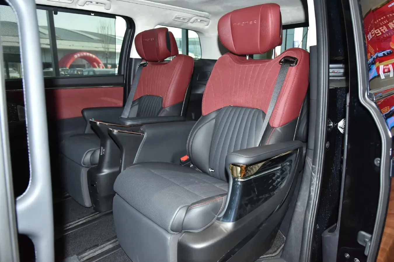 2025 GAC Trumpchi E9 2.0T 190HP L4 2DHT PHEV 25.5KWH,autocango,china used car exporter,china ev exporter,chinese used car exporter,chinese used ev exporter