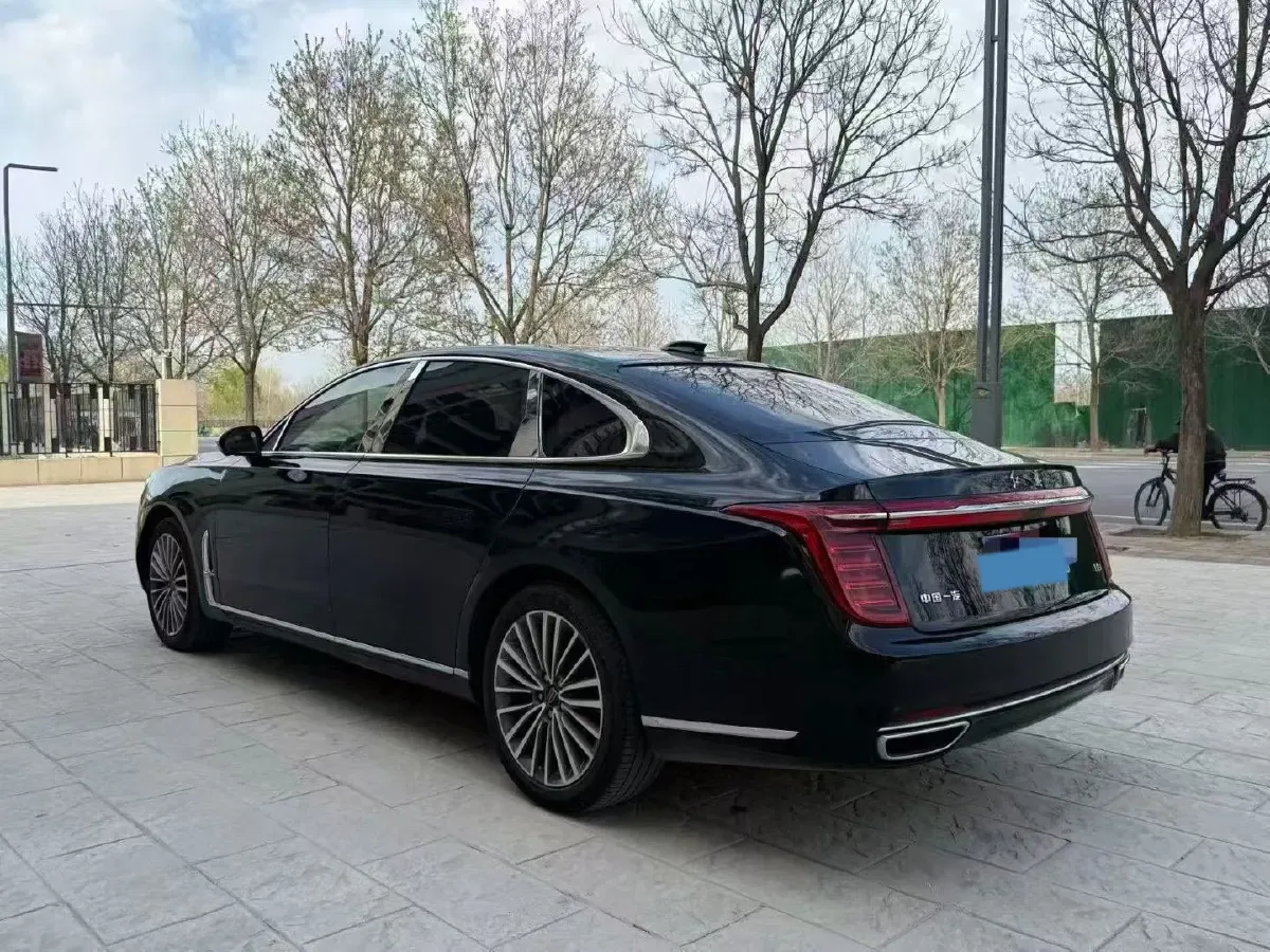 2022 HongQi H9 2.0T 252HP L4 7DCT,autocango,china used car exporter,china ev exporter,chinese used car exporter,chinese used ev exporter