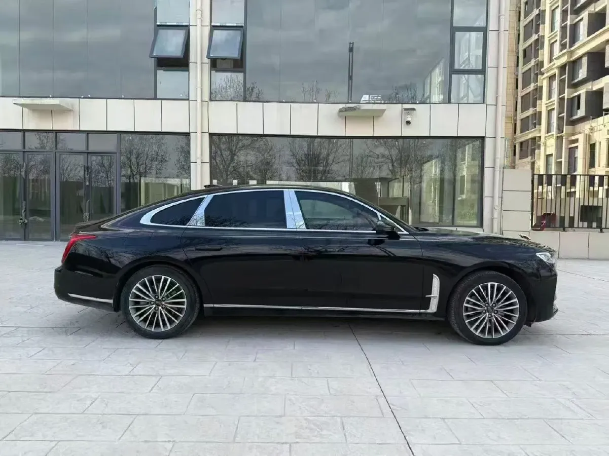 2022 HongQi H9 2.0T 252HP L4 7DCT,autocango,china used car exporter,china ev exporter,chinese used car exporter,chinese used ev exporter