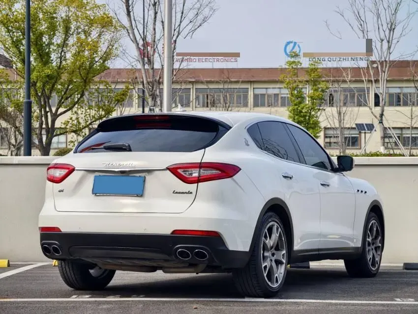 2018 Jaguar XJ 3.0T 340HP V6 8AT,autocango,china used car exporter,china ev exporter,chinese used car exporter,chinese used ev exporter