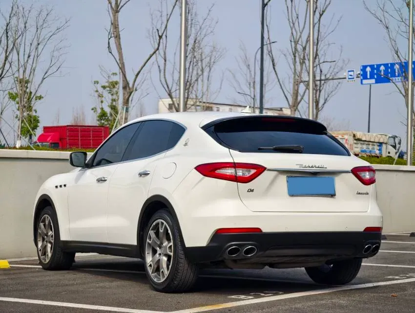 2018 Jaguar XJ 3.0T 340HP V6 8AT,autocango,china used car exporter,china ev exporter,chinese used car exporter,chinese used ev exporter