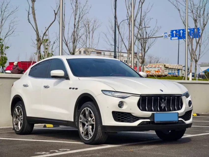 2018 Jaguar XJ 3.0T 340HP V6 8AT,autocango,china used car exporter,china ev exporter,chinese used car exporter,chinese used ev exporter