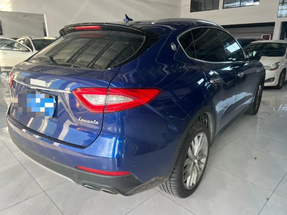 2019 Maserati Levante 3.0T 350HP V6 8AT,autocango,china used car exporter,china ev exporter,chinese used car exporter,chinese used ev exporter