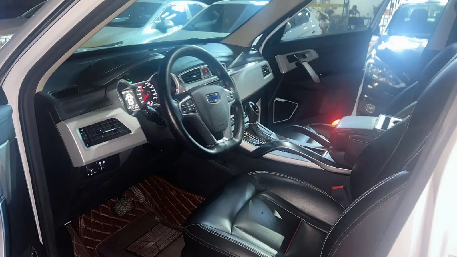 2018 Geely Azkarra 1.8T 184HP L4 6AT,autocango,china used car exporter,china ev exporter,chinese used car exporter,chinese used ev exporter