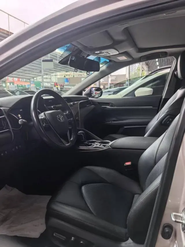 2019 Toyota Camry 2.5L 209HP L4 8AT,autocango,china used car exporter,china ev exporter,chinese used car exporter,chinese used ev exporter
