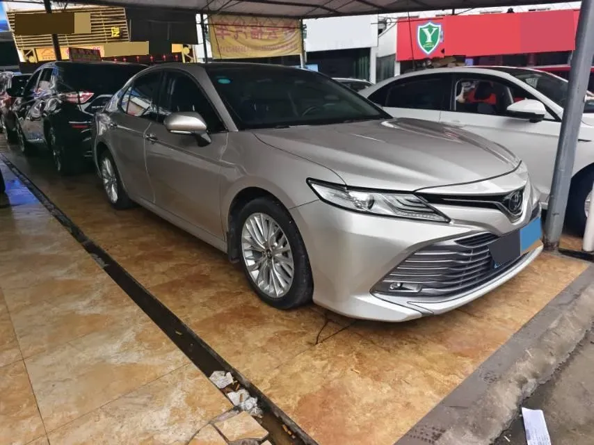 2019 Toyota Camry 2.5L 209HP L4 8AT,autocango,china used car exporter,china ev exporter,chinese used car exporter,chinese used ev exporter