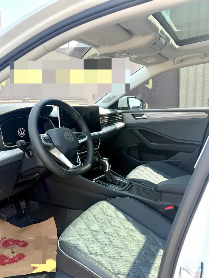 2023 Volkswagen Sagitar 1.5T 160HP L4 7DCT,autocango,china used car exporter,china ev exporter,chinese used car exporter,chinese used ev exporter