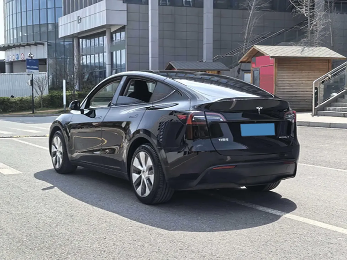2022 Tesla Model Y BEV 60KWH,autocango,china used car exporter,china ev exporter,chinese used car exporter,chinese used ev exporter
