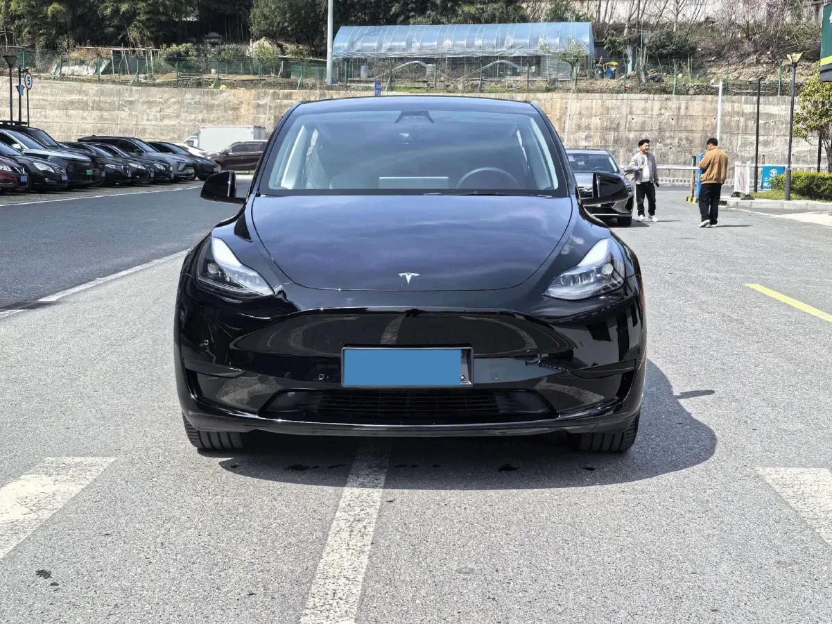 2022 Tesla Model Y BEV 60KWH,autocango,china used car exporter,china ev exporter,chinese used car exporter,chinese used ev exporter