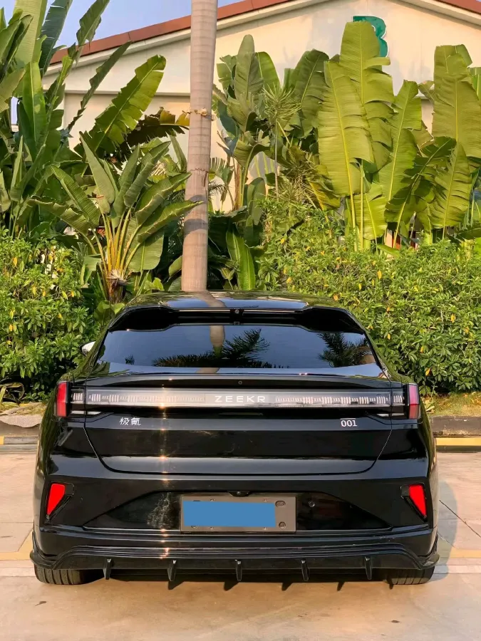 2025 Zeekr 001 BEV 95KWH,autocango,china used car exporter,china ev exporter,chinese used car exporter,chinese used ev exporter