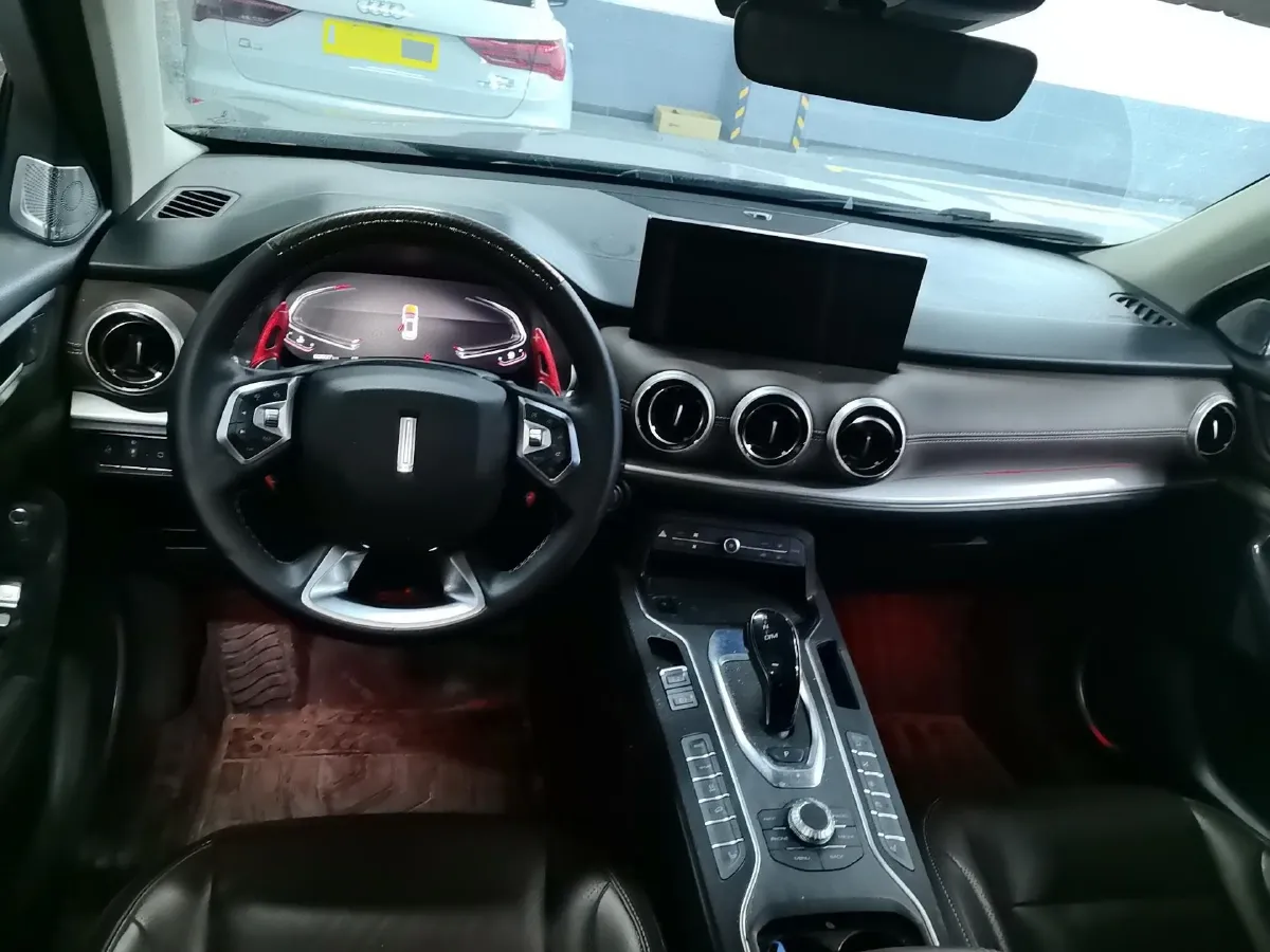 2021 WEY VV6 2.0T 227HP L4 7DCT,autocango,china used car exporter,china ev exporter,chinese used car exporter,chinese used ev exporter