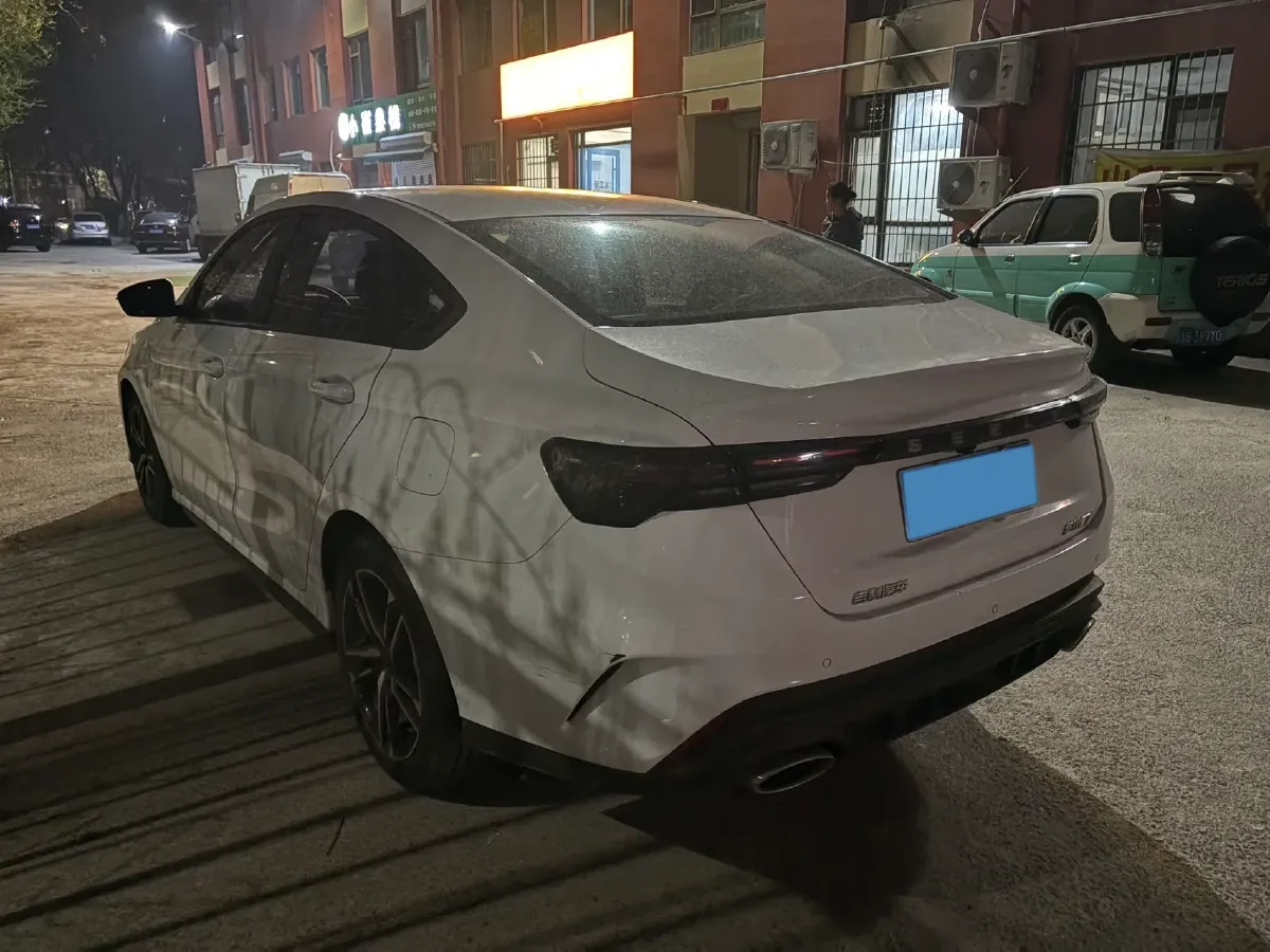 2022 Geely Binray 1.5T 181HP L4 7DCT,autocango,china used car exporter,china ev exporter,chinese used car exporter,chinese used ev exporter