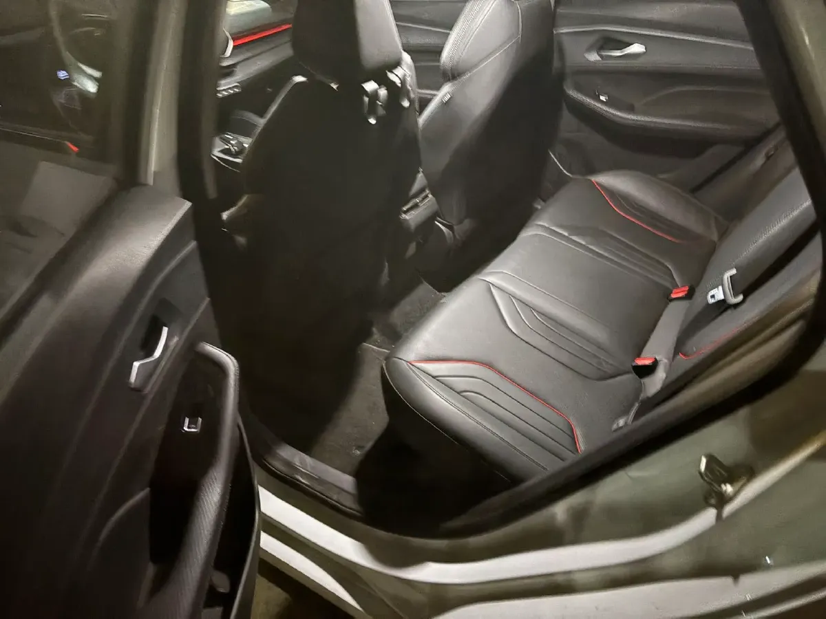 2022 Geely Binray 1.5T 181HP L4 7DCT,autocango,china used car exporter,china ev exporter,chinese used car exporter,chinese used ev exporter