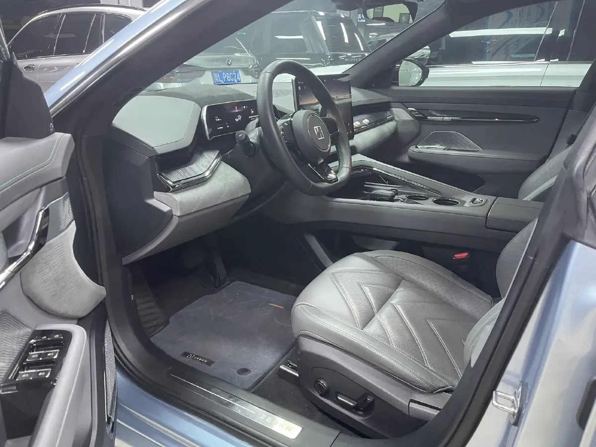 2023 Zeekr 001 BEV 100KWH,autocango,china used car exporter,china ev exporter,chinese used car exporter,chinese used ev exporter