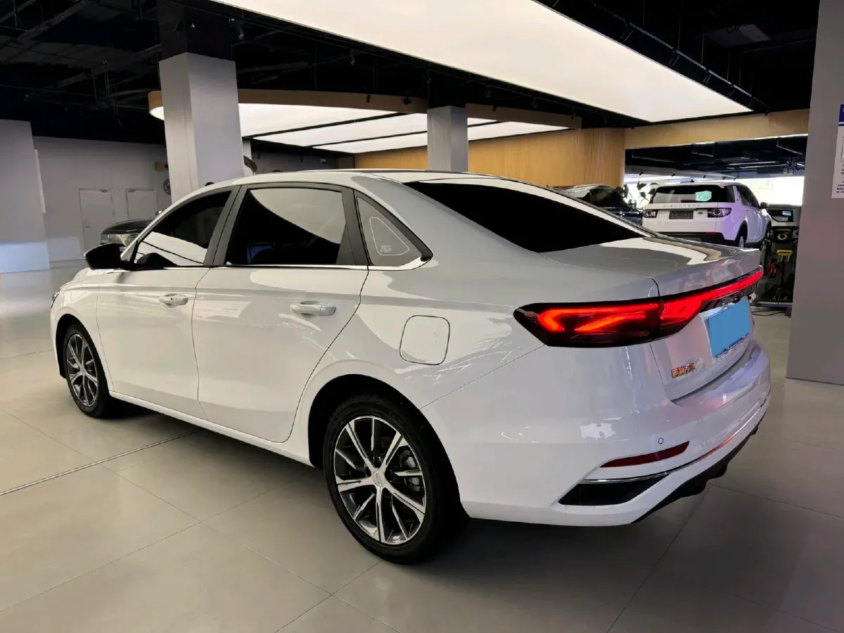 2023 Geely Emgrand 1.5L 127HP L4 CVT,autocango,china used car exporter,china ev exporter,chinese used car exporter,chinese used ev exporter