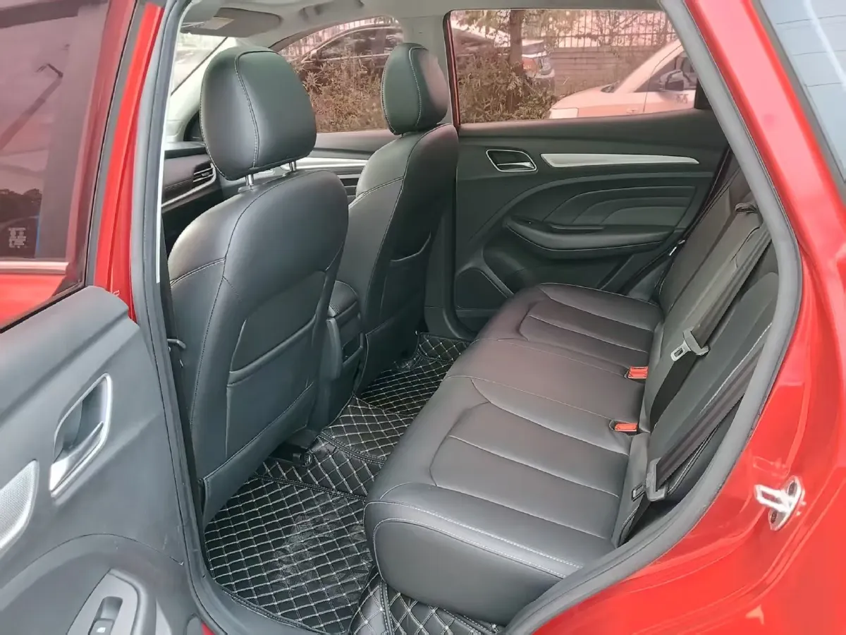 2018 Roewe RX5 1.5T 169HP L4 6MT,autocango,china used car exporter,china ev exporter,chinese used car exporter,chinese used ev exporter