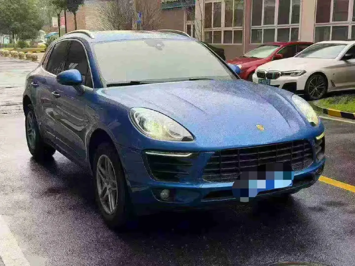 2017 Porsche Macan 2.0T 252HP L4 7DCT,autocango,china used car exporter,china ev exporter,chinese used car exporter,chinese used ev exporter