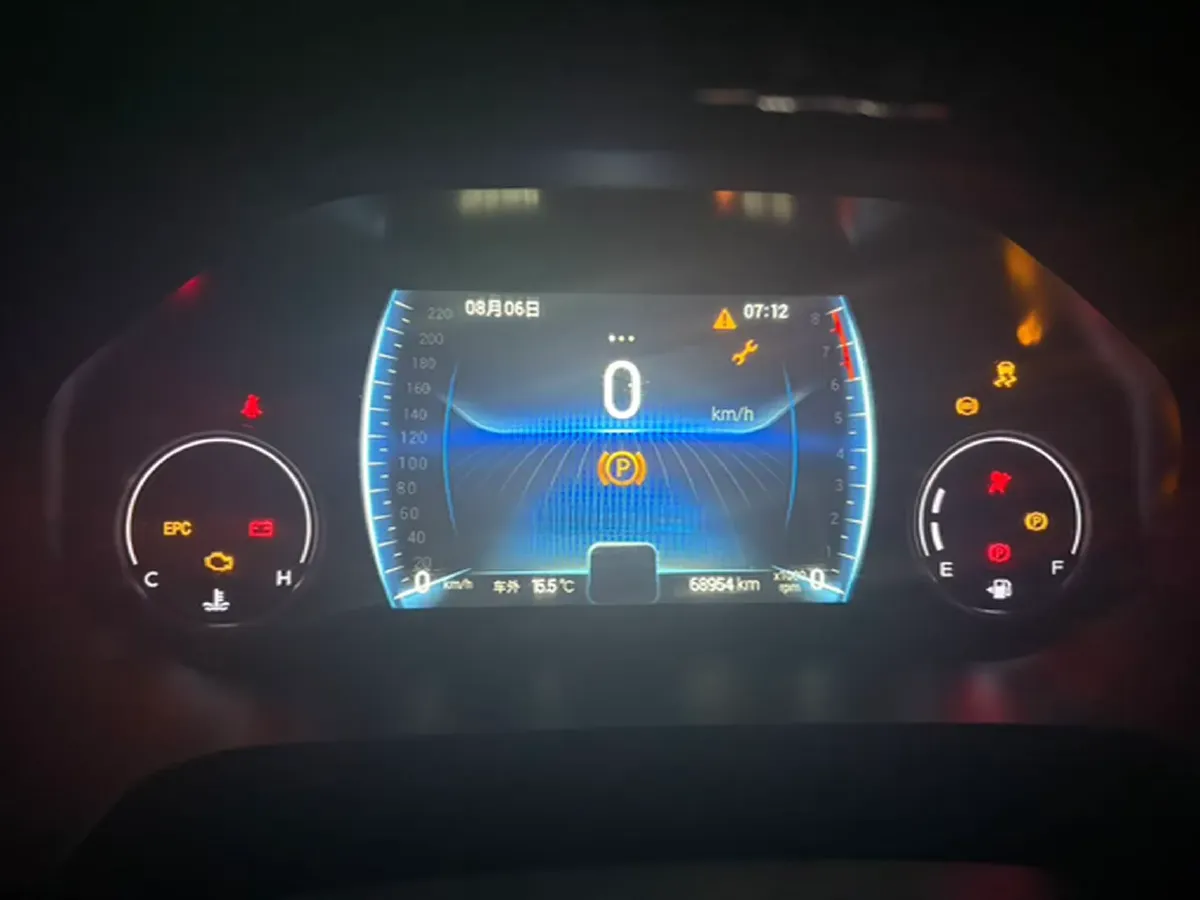 2020 Chery Tiggo 8 1.5T 156HP L4 6MT,autocango,china used car exporter,china ev exporter,chinese used car exporter,chinese used ev exporter