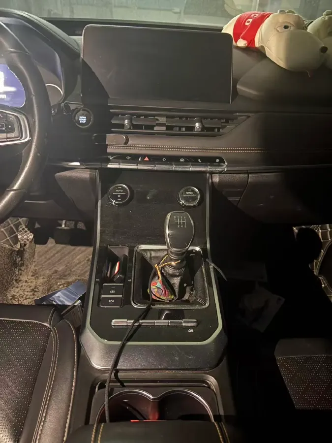 2020 Chery Tiggo 8 1.5T 156HP L4 6MT,autocango,china used car exporter,china ev exporter,chinese used car exporter,chinese used ev exporter