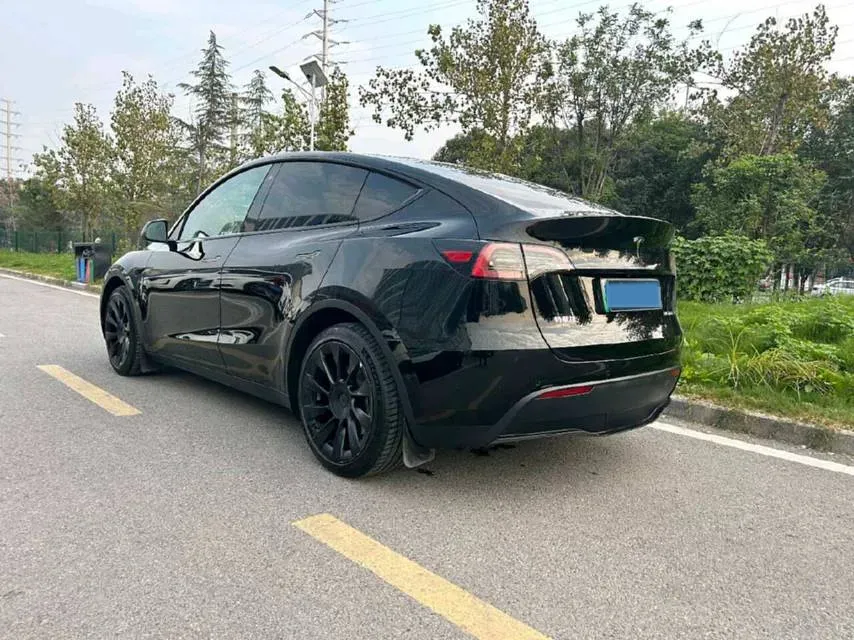2022 Tesla Model Y BEV 60KWH,autocango,china used car exporter,china ev exporter,chinese used car exporter,chinese used ev exporter