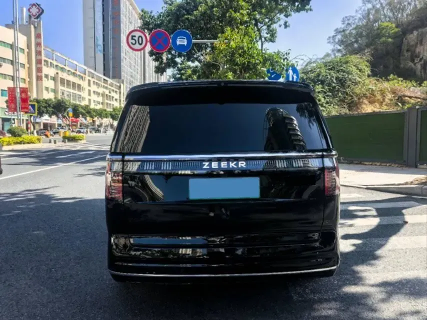 2024 Zeekr 009 BEV 108KWH,autocango,china used car exporter,china ev exporter,chinese used car exporter,chinese used ev exporter