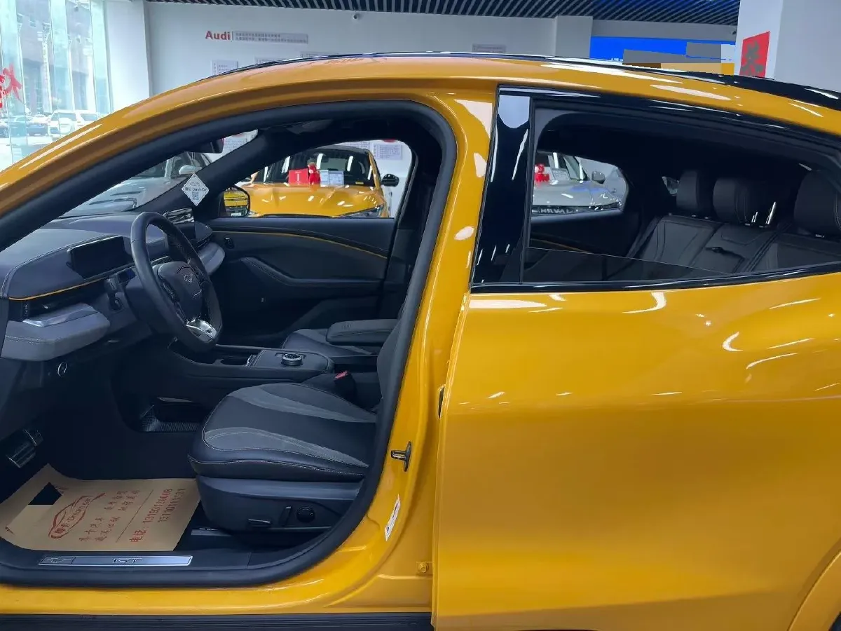 2024 Ford Mustang Mach-E BEV 80.3KWH,autocango,china used car exporter,china ev exporter,chinese used car exporter,chinese used ev exporter