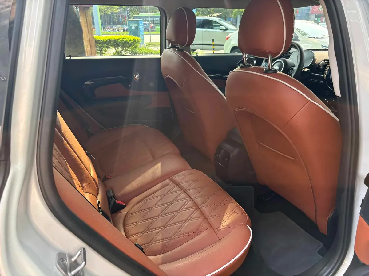 2023 MINI CLUBMAN 2.0T 192HP L4 7DCT,autocango,china used car exporter,china ev exporter,chinese used car exporter,chinese used ev exporter