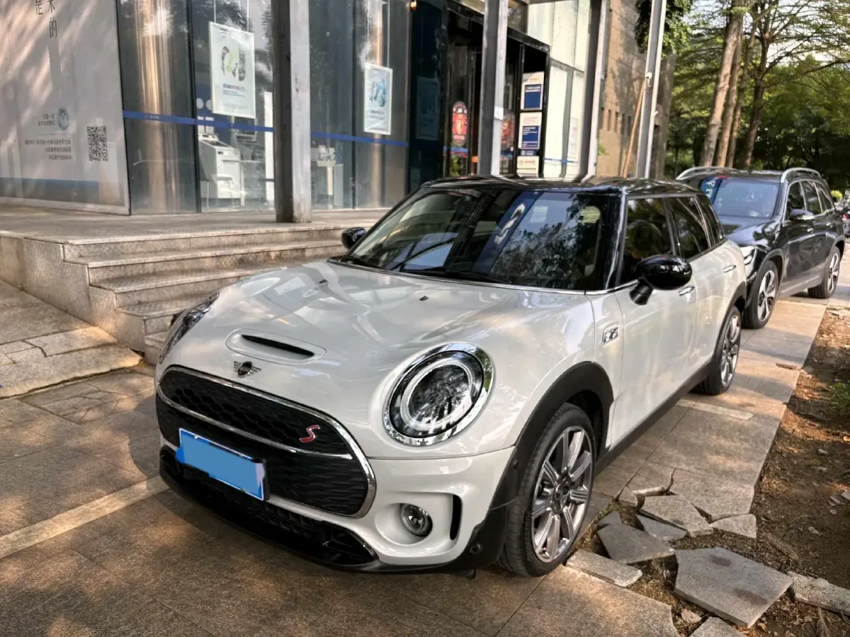2023 MINI CLUBMAN 2.0T 192HP L4 7DCT,autocango,china used car exporter,china ev exporter,chinese used car exporter,chinese used ev exporter