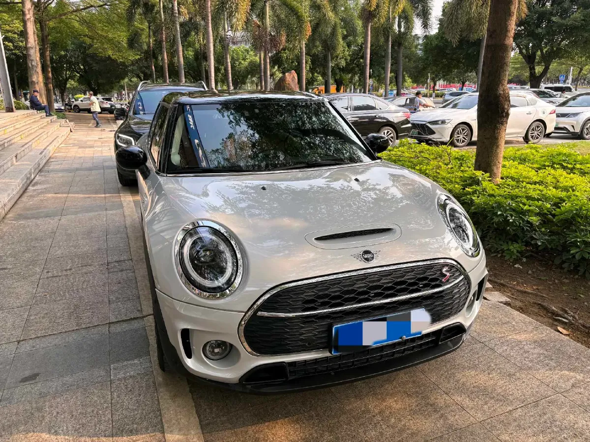 2023 MINI CLUBMAN 2.0T 192HP L4 7DCT,autocango,china used car exporter,china ev exporter,chinese used car exporter,chinese used ev exporter