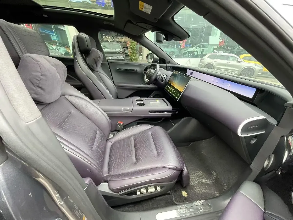 2024 Avatr 07 1.5T 156HP L4 REEV 39.05KWH,autocango,china used car exporter,china ev exporter,chinese used car exporter,chinese used ev exporter