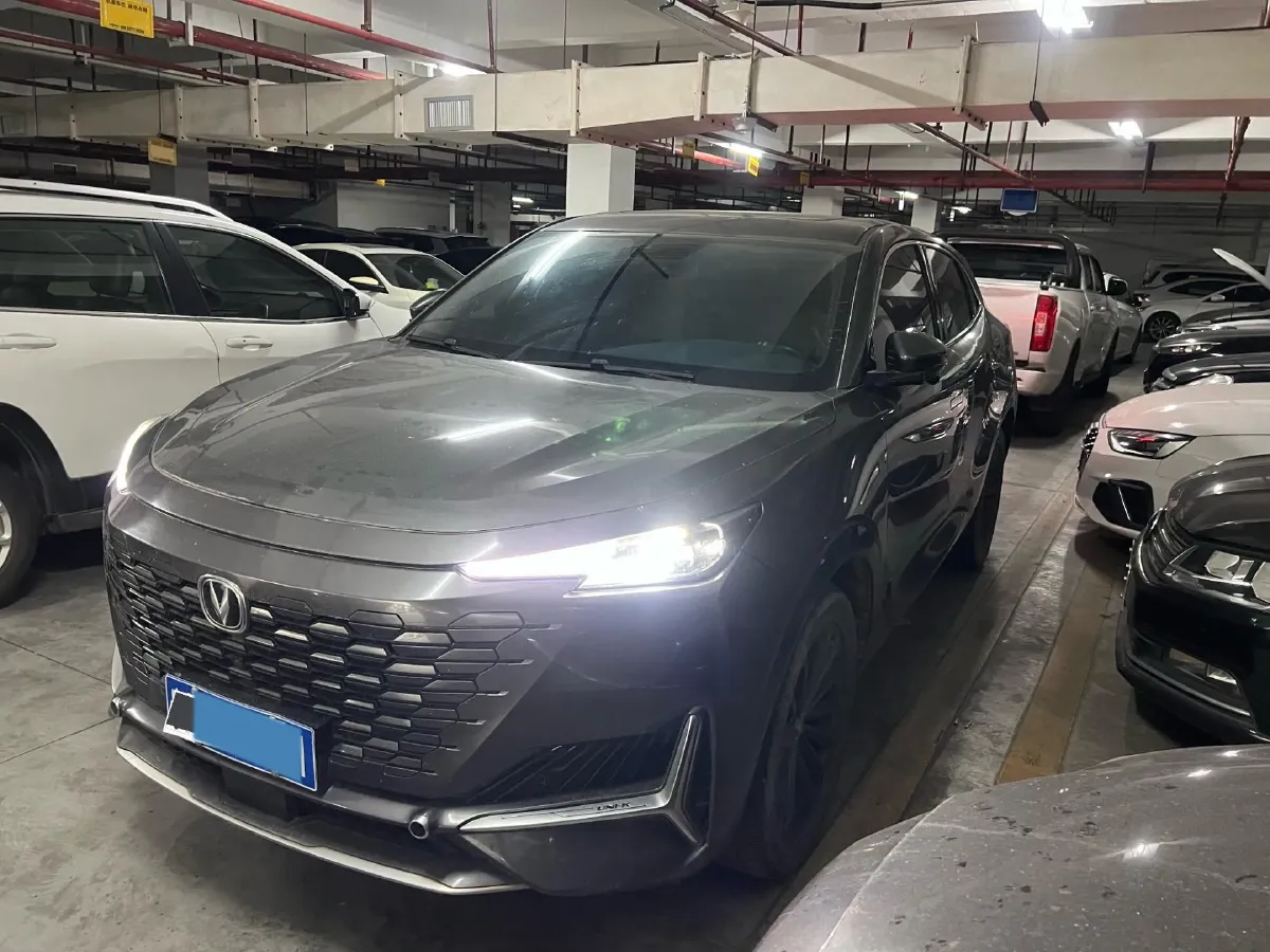 2021 ChangAn UNI-K 2.0T 233HP L4 8AT,autocango,china used car exporter,china ev exporter,chinese used car exporter,chinese used ev exporter