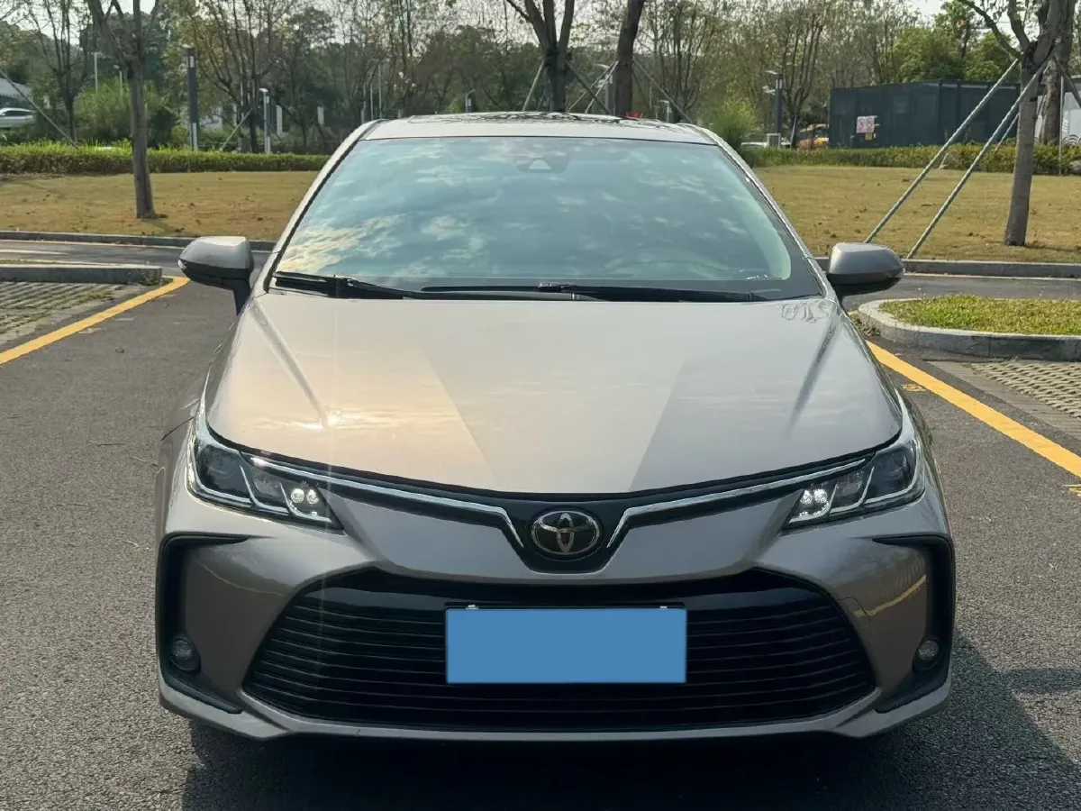 2021 Toyota Corolla 1.2T 116HP L4 CVT,autocango,china used car exporter,china ev exporter,chinese used car exporter,chinese used ev exporter