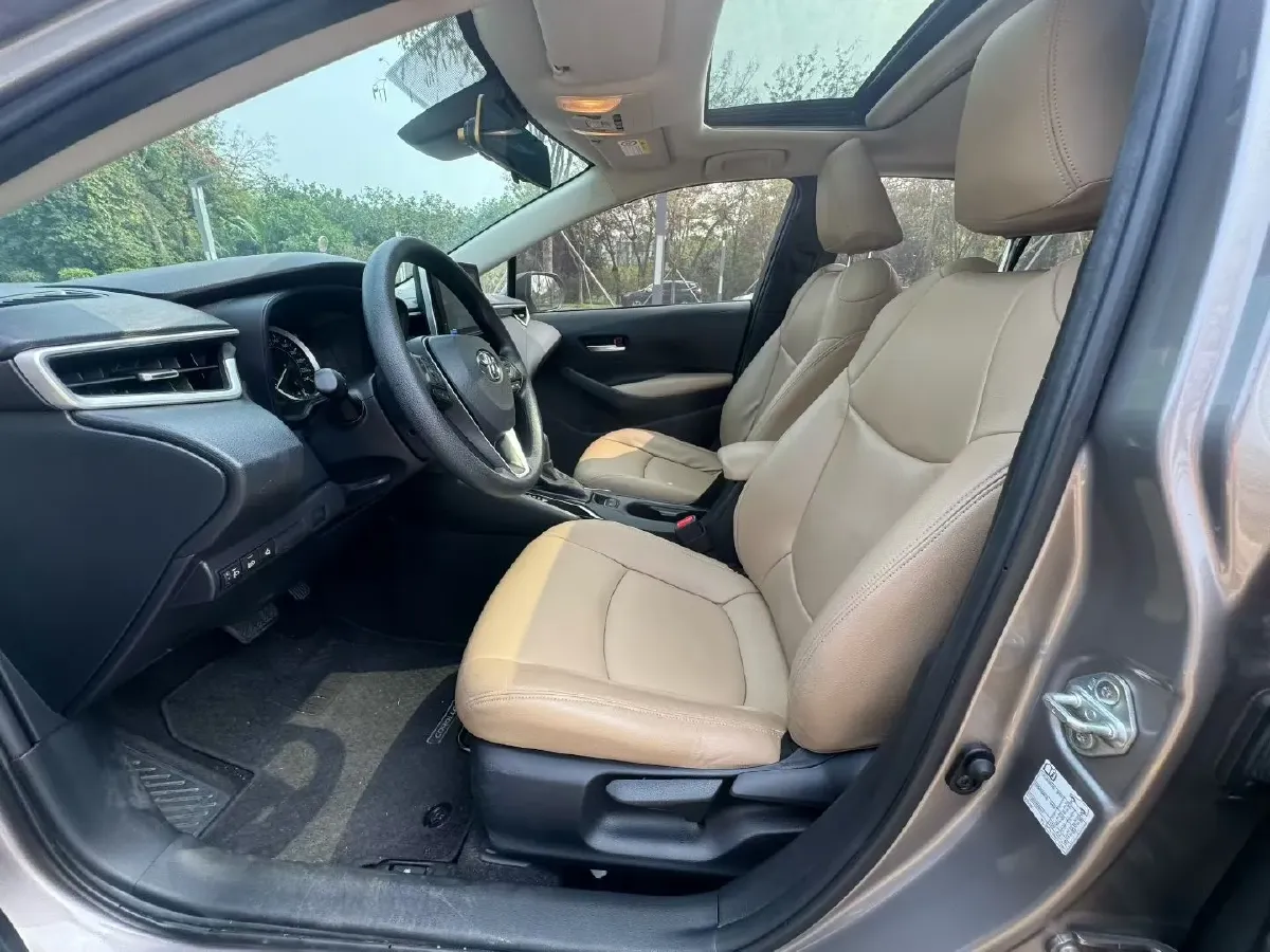 2021 Toyota Corolla 1.2T 116HP L4 CVT,autocango,china used car exporter,china ev exporter,chinese used car exporter,chinese used ev exporter