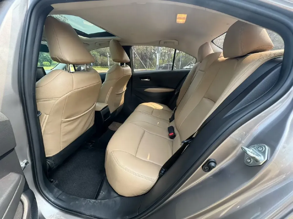 2021 Toyota Corolla 1.2T 116HP L4 CVT,autocango,china used car exporter,china ev exporter,chinese used car exporter,chinese used ev exporter