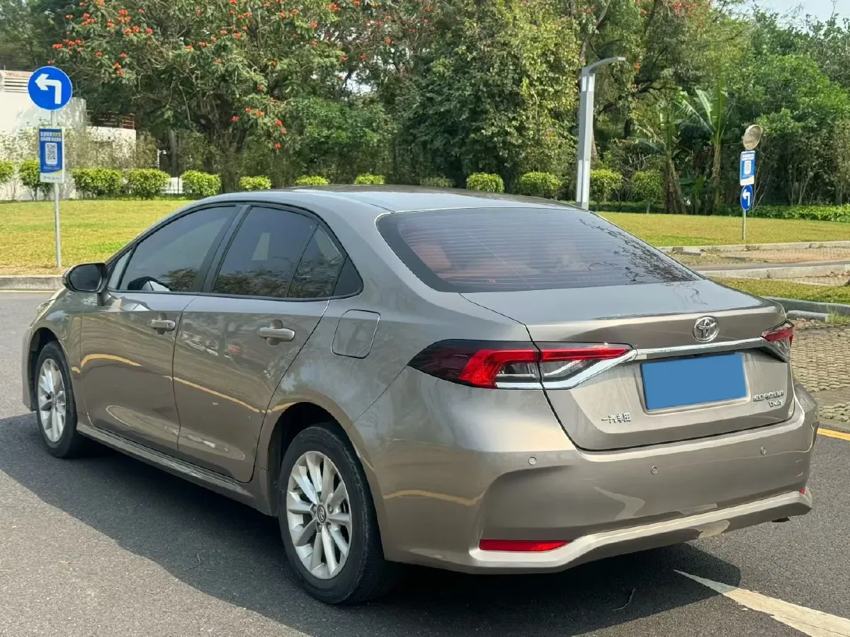 2021 Toyota Corolla 1.2T 116HP L4 CVT,autocango,china used car exporter,china ev exporter,chinese used car exporter,chinese used ev exporter