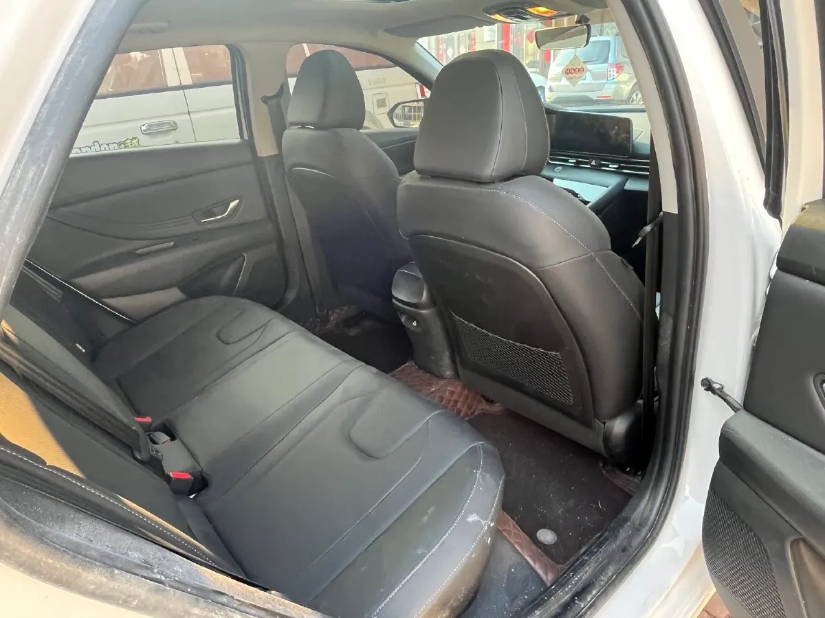 2021 Hyundai Elantra 1.5L 115HP L4 CVT,autocango,china used car exporter,china ev exporter,chinese used car exporter,chinese used ev exporter