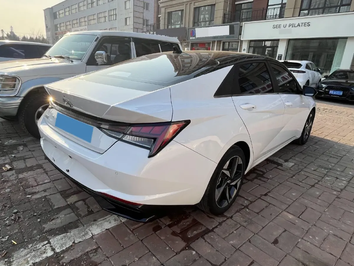 2021 Hyundai Elantra 1.5L 115HP L4 CVT,autocango,china used car exporter,china ev exporter,chinese used car exporter,chinese used ev exporter
